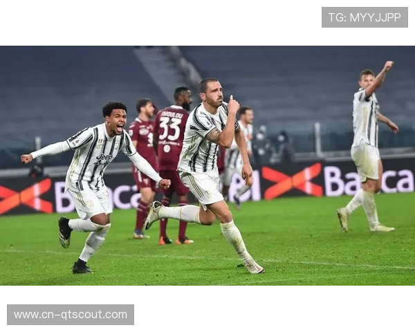 尤文图斯2-2战平拉齐奥,麦肯尼卡卢卢扳平比分 尤文图斯2-2战平拉齐奥,麦肯尼卡卢卢扳平比分